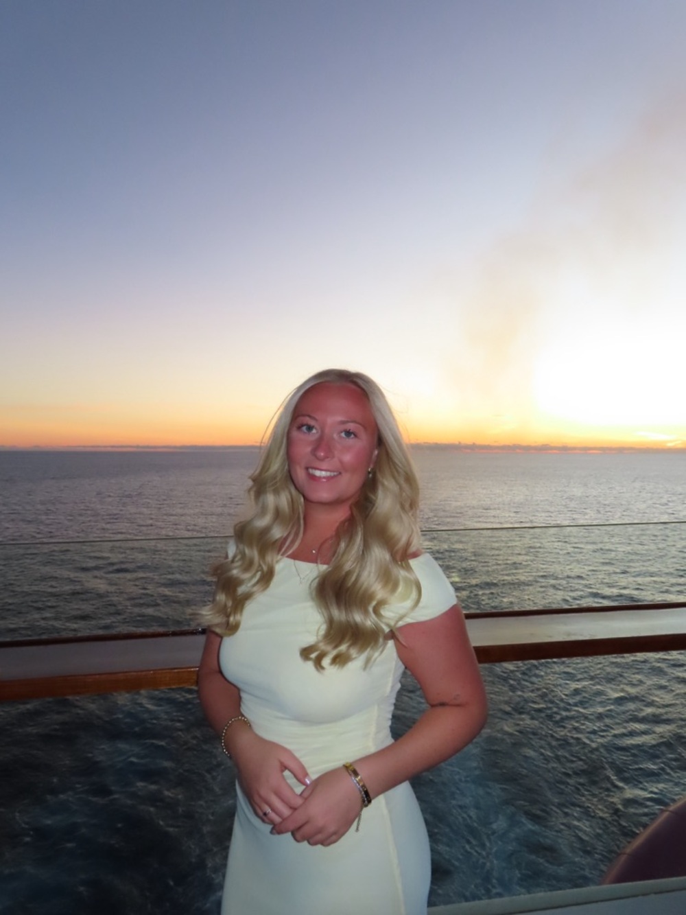 Meet your Posher, Amara